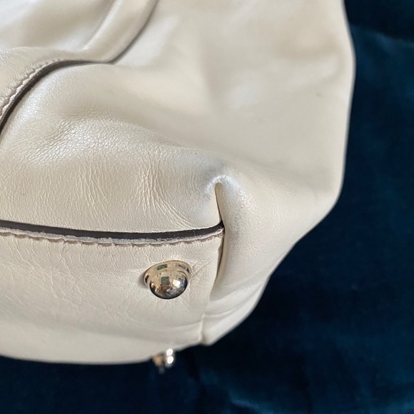 Gucci***Cream leather Authentic Gucci tote - Picture 11 of 12